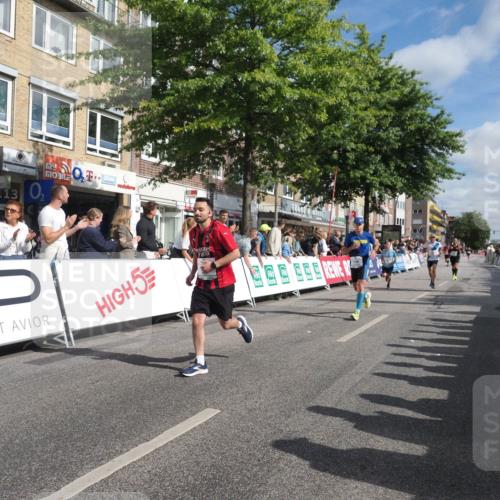 15.09.2024 - PSD Bank Halbmarathon Miley Keyser http://msf.ph/oto/7087008 15.09.2024 11:53:55 Ziel 1267, 1506, 1638, 1669, 1807, 1923, 1995, 2416, 2498, 2516 meine-sportfotos.de