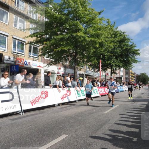 15.09.2024 - PSD Bank Halbmarathon Miley Keyser http://msf.ph/oto/7087022 15.09.2024 11:53:58 Ziel 1267, 1506, 1537, 1638, 1669, 1807, 1923, 1976, 1995, 2416, 2498, 2516, 2706, 2757 meine-sportfotos.de