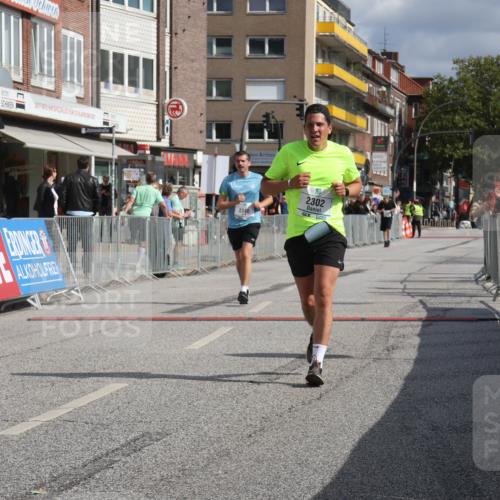 15.09.2024 - PSD Bank Halbmarathon Michael Strokosch http://msf.ph/oto/7087027 15.09.2024 12:36:08 Ziel 2302, 2380 meine-sportfotos.de