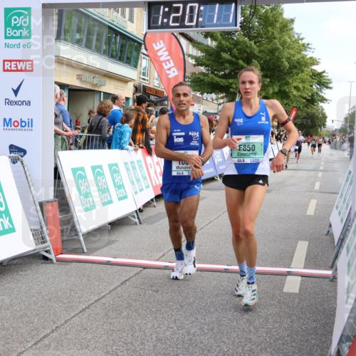 15.09.2024 - PSD Bank Halbmarathon Strokosch-Dieckow http://msf.ph/oto/7087034 15.09.2024 11:21:02 Ziel 411, 622, 625, 676, 821, 850, 1008, 1020, 1067 meine-sportfotos.de