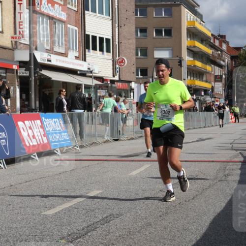 15.09.2024 - PSD Bank Halbmarathon Michael Strokosch http://msf.ph/oto/7087039 15.09.2024 12:36:09 Ziel 2302, 2380 meine-sportfotos.de