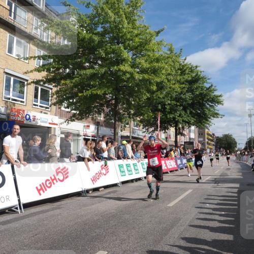 15.09.2024 - PSD Bank Halbmarathon Miley Keyser http://msf.ph/oto/7087063 15.09.2024 11:54:04 Ziel 1267, 1506, 1537, 1638, 1669, 1807, 1976, 1995, 2416, 2516, 2706, 2757 meine-sportfotos.de