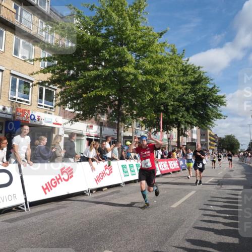 15.09.2024 - PSD Bank Halbmarathon Miley Keyser http://msf.ph/oto/7087067 15.09.2024 11:54:05 Ziel 1267, 1506, 1537, 1669, 1807, 1976, 1995, 2416, 2516, 2706, 2757 meine-sportfotos.de