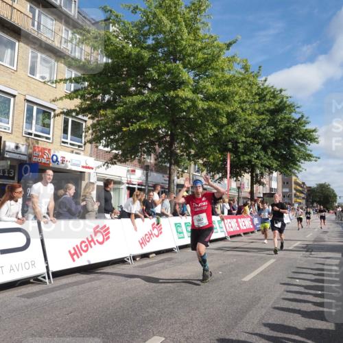 15.09.2024 - PSD Bank Halbmarathon Miley Keyser http://msf.ph/oto/7087069 15.09.2024 11:54:05 Ziel 1267, 1506, 1537, 1669, 1807, 1976, 1995, 2416, 2516, 2706, 2757 meine-sportfotos.de