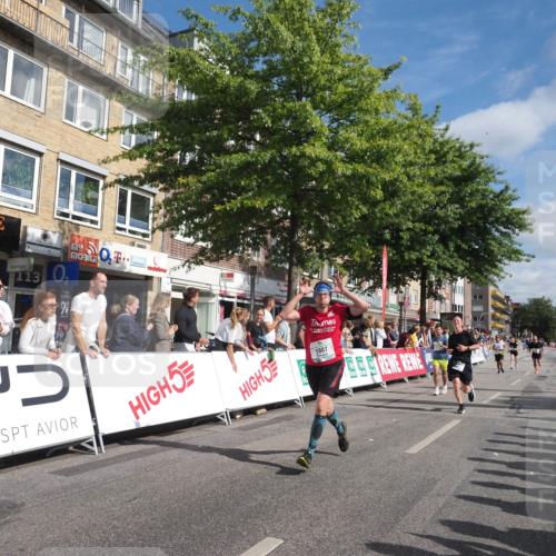 15.09.2024 - PSD Bank Halbmarathon Miley Keyser http://msf.ph/oto/7087072 15.09.2024 11:54:05 Ziel 1267, 1506, 1537, 1669, 1807, 1976, 1995, 2416, 2516, 2706, 2757 meine-sportfotos.de