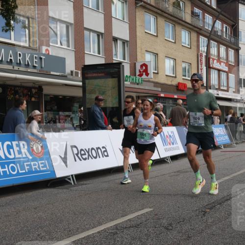 15.09.2024 - PSD Bank Halbmarathon Michael Strokosch http://msf.ph/oto/7087073 15.09.2024 11:27:25 Ziel 439, 662, 690, 722, 895, 1029, 1037, 1045 meine-sportfotos.de
