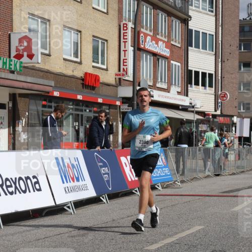 15.09.2024 - PSD Bank Halbmarathon Michael Strokosch http://msf.ph/oto/7087088 15.09.2024 12:36:12 Ziel 2302, 2380 meine-sportfotos.de