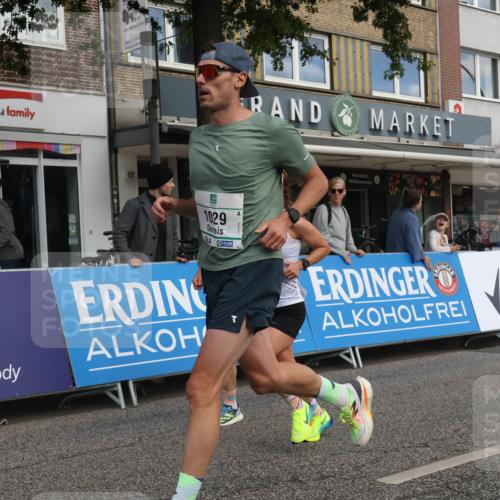 15.09.2024 - PSD Bank Halbmarathon Michael Strokosch http://msf.ph/oto/7087090 15.09.2024 11:27:26 Ziel 439, 662, 690, 722, 895, 1029, 1037, 1045 meine-sportfotos.de
