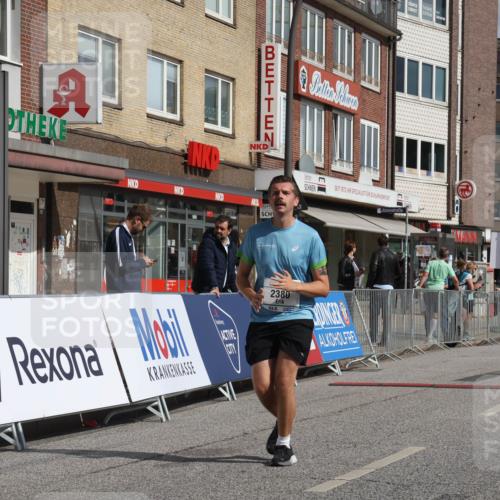 15.09.2024 - PSD Bank Halbmarathon Michael Strokosch http://msf.ph/oto/7087092 15.09.2024 12:36:12 Ziel 2302, 2380 meine-sportfotos.de