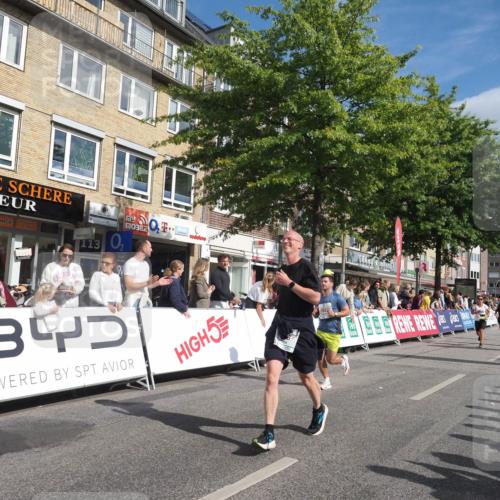 15.09.2024 - PSD Bank Halbmarathon Miley Keyser http://msf.ph/oto/7087093 15.09.2024 11:54:07 Ziel 1267, 1506, 1537, 1807, 1976, 1995, 2416, 2516, 2541, 2706, 2733, 2757 meine-sportfotos.de