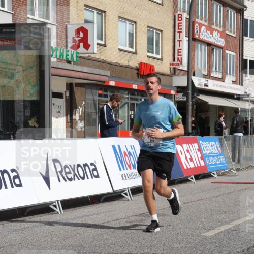 15.09.2024 - PSD Bank Halbmarathon Michael Strokosch http://msf.ph/oto/7087104 15.09.2024 12:36:12 Ziel 2302, 2380 meine-sportfotos.de