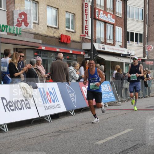 15.09.2024 - PSD Bank Halbmarathon Michael Strokosch http://msf.ph/oto/7087110 15.09.2024 11:27:31 Ziel 433, 439, 658, 662, 690, 722, 825, 874, 895, 1029, 1037, 1045 meine-sportfotos.de