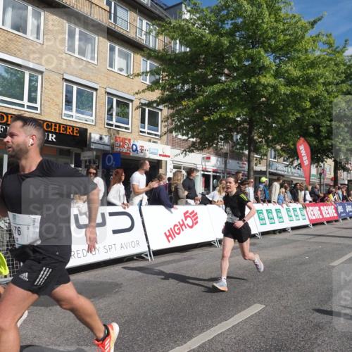 15.09.2024 - PSD Bank Halbmarathon Miley Keyser http://msf.ph/oto/7087120 15.09.2024 11:54:11 Ziel 1537, 1807, 1976, 1995, 2541, 2706, 2733, 2757, 3229 meine-sportfotos.de