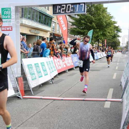 15.09.2024 - PSD Bank Halbmarathon Strokosch-Dieckow http://msf.ph/oto/7087122 15.09.2024 11:21:08 Ziel 557, 622, 625, 850, 875, 1008, 1020 meine-sportfotos.de