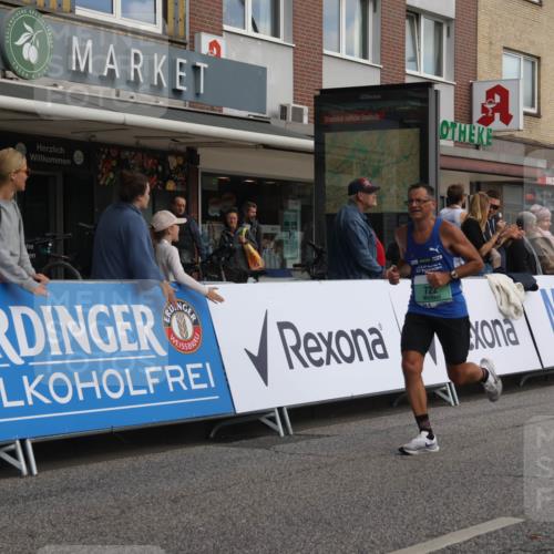 15.09.2024 - PSD Bank Halbmarathon Michael Strokosch http://msf.ph/oto/7087123 15.09.2024 11:27:32 Ziel 433, 439, 658, 662, 690, 722, 825, 874, 895, 1029, 1037, 1045, 1054 meine-sportfotos.de