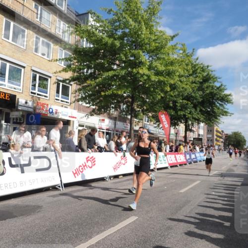 15.09.2024 - PSD Bank Halbmarathon Miley Keyser http://msf.ph/oto/7087148 15.09.2024 11:54:21 Ziel 1681, 1770, 1924, 1927, 2541, 2687, 2733, 2925, 3229 meine-sportfotos.de