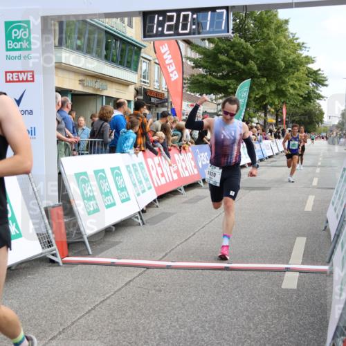 15.09.2024 - PSD Bank Halbmarathon Strokosch-Dieckow http://msf.ph/oto/7087151 15.09.2024 11:21:08 Ziel 557, 622, 625, 850, 875, 1008, 1020 meine-sportfotos.de