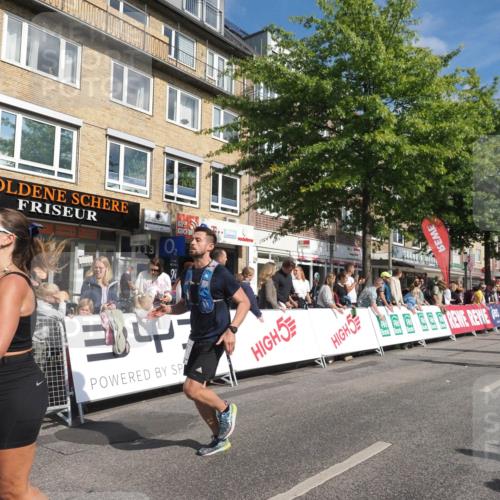 15.09.2024 - PSD Bank Halbmarathon Miley Keyser http://msf.ph/oto/7087163 15.09.2024 11:54:22 Ziel 1681, 1770, 1924, 1927, 2541, 2687, 2733, 2925, 3229 meine-sportfotos.de