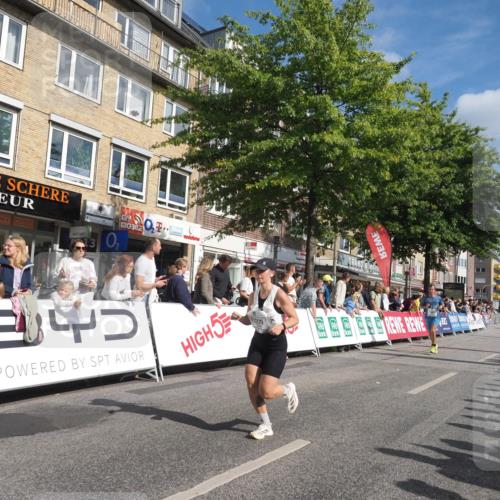 15.09.2024 - PSD Bank Halbmarathon Miley Keyser http://msf.ph/oto/7087177 15.09.2024 11:54:24 Ziel 1681, 1770, 1794, 1924, 1927, 2541, 2687, 2733, 2925, 3229 meine-sportfotos.de