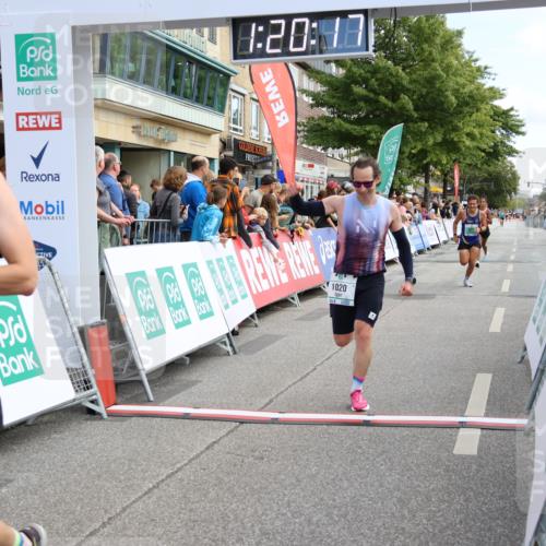 15.09.2024 - PSD Bank Halbmarathon Strokosch-Dieckow http://msf.ph/oto/7087181 15.09.2024 11:21:08 Ziel 557, 622, 625, 850, 875, 1008, 1020 meine-sportfotos.de