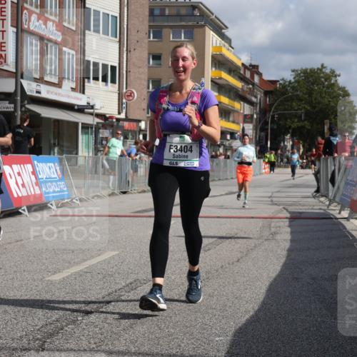 15.09.2024 - PSD Bank Halbmarathon Michael Strokosch http://msf.ph/oto/7087205 15.09.2024 12:36:33 Ziel 1978, 3404, 3411 meine-sportfotos.de