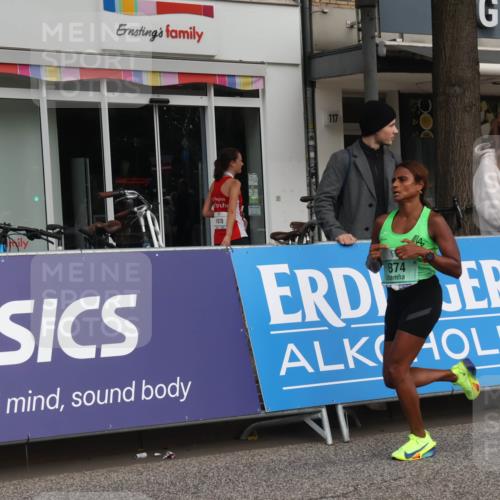 15.09.2024 - PSD Bank Halbmarathon Michael Strokosch http://msf.ph/oto/7087212 15.09.2024 11:27:39 Ziel 433, 439, 658, 694, 722, 825, 874, 1027, 1054 meine-sportfotos.de
