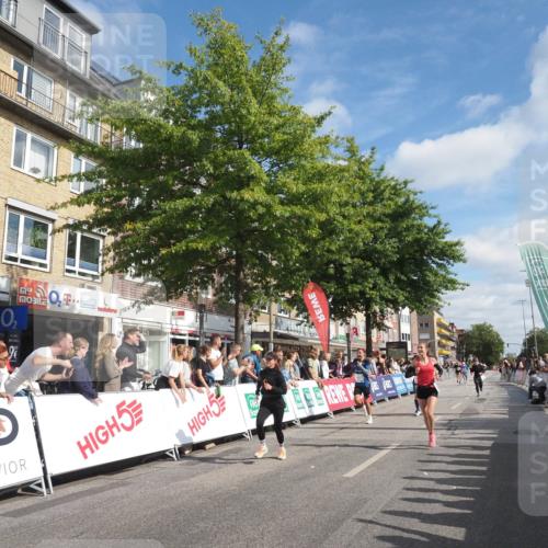 15.09.2024 - PSD Bank Halbmarathon Miley Keyser http://msf.ph/oto/7087215 15.09.2024 11:54:31 Ziel 758, 790, 1205, 1681, 1770, 1794, 1871, 1887, 1924, 1927, 2687, 2818, 2925, 3229 meine-sportfotos.de