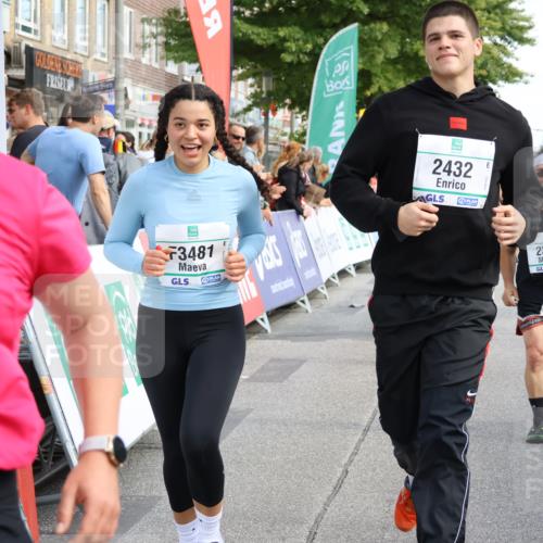 15.09.2024 - PSD Bank Halbmarathon Strokosch-Dieckow http://msf.ph/oto/7087240 15.09.2024 12:37:59 Ziel 1816, 2381, 2398, 2432, 2517, 3380, 3441, 3481 meine-sportfotos.de