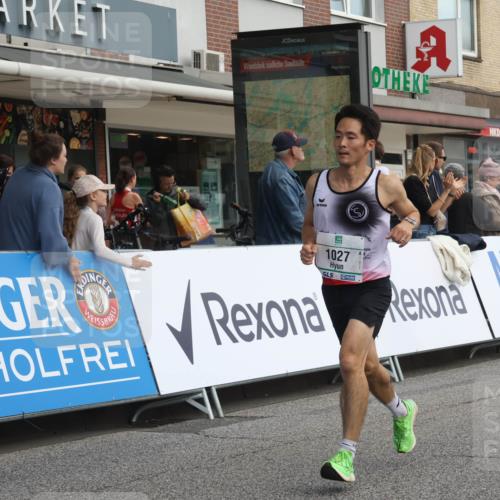 15.09.2024 - PSD Bank Halbmarathon Michael Strokosch http://msf.ph/oto/7087265 15.09.2024 11:27:44 Ziel 427, 433, 439, 658, 694, 722, 825, 874, 1027, 1054, 1099 meine-sportfotos.de