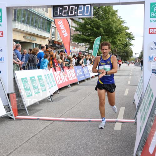 15.09.2024 - PSD Bank Halbmarathon Strokosch-Dieckow http://msf.ph/oto/7087270 15.09.2024 11:21:11 Ziel 557, 622, 625, 850, 875, 1008, 1020 meine-sportfotos.de