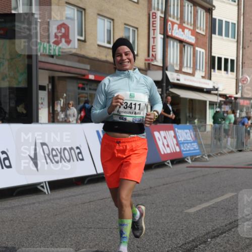 15.09.2024 - PSD Bank Halbmarathon Michael Strokosch http://msf.ph/oto/7087293 15.09.2024 12:36:39 Ziel 1978, 3404, 3411 meine-sportfotos.de