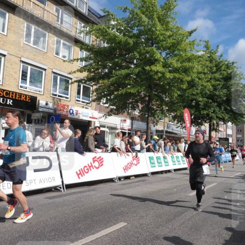 15.09.2024 - PSD Bank Halbmarathon Miley Keyser http://msf.ph/oto/7087316 15.09.2024 11:54:38 Ziel 758, 790, 1205, 1762, 1770, 1794, 1871, 1887, 1924, 1927, 2687, 2695, 2818, 2925, 3517 meine-sportfotos.de