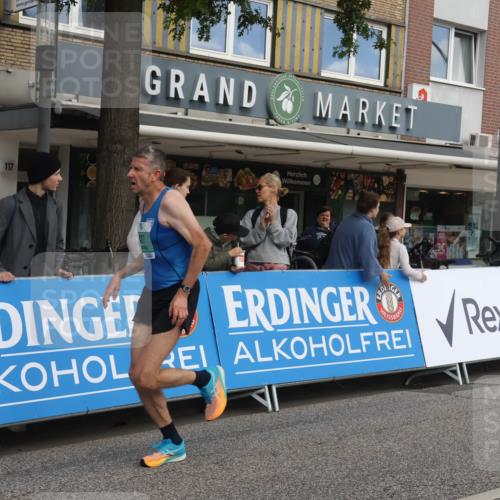 15.09.2024 - PSD Bank Halbmarathon Michael Strokosch http://msf.ph/oto/7087344 15.09.2024 11:27:52 Ziel 427, 691, 694, 890, 1027, 1031, 1046, 1054, 1099 meine-sportfotos.de