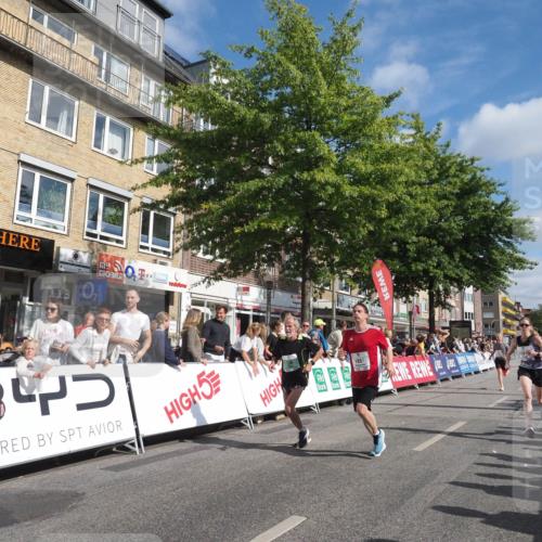 15.09.2024 - PSD Bank Halbmarathon Miley Keyser http://msf.ph/oto/7087352 15.09.2024 11:54:42 Ziel 758, 790, 834, 1205, 1762, 1794, 1871, 1887, 1924, 2687, 2695, 2818, 3517 meine-sportfotos.de