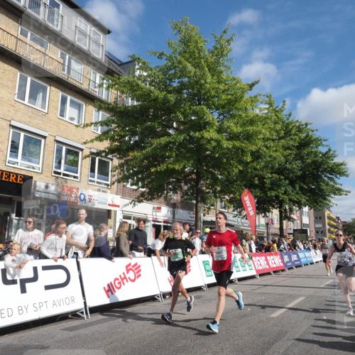 15.09.2024 - PSD Bank Halbmarathon Miley Keyser http://msf.ph/oto/7087355 15.09.2024 11:54:42 Ziel 758, 790, 834, 1205, 1762, 1794, 1871, 1887, 1924, 2687, 2695, 2818, 3517 meine-sportfotos.de