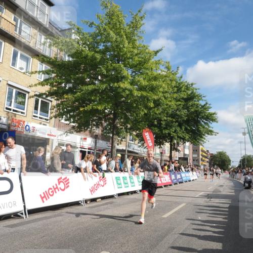 15.09.2024 - PSD Bank Halbmarathon Miley Keyser http://msf.ph/oto/7087385 15.09.2024 11:54:44 Ziel 758, 790, 834, 1205, 1762, 1794, 1803, 1871, 1887, 2695, 2818, 3517 meine-sportfotos.de