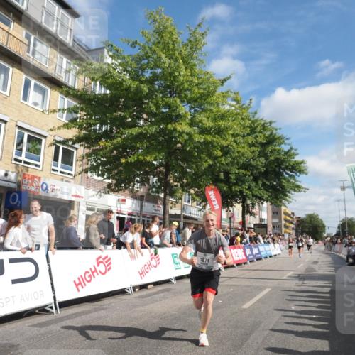 15.09.2024 - PSD Bank Halbmarathon Miley Keyser http://msf.ph/oto/7087390 15.09.2024 11:54:45 Ziel 758, 790, 834, 1205, 1588, 1762, 1794, 1803, 1871, 1887, 2695, 2818, 3517 meine-sportfotos.de