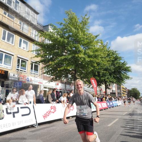 15.09.2024 - PSD Bank Halbmarathon Miley Keyser http://msf.ph/oto/7087396 15.09.2024 11:54:45 Ziel 758, 790, 834, 1205, 1588, 1762, 1794, 1803, 1871, 1887, 2695, 2818, 3517 meine-sportfotos.de