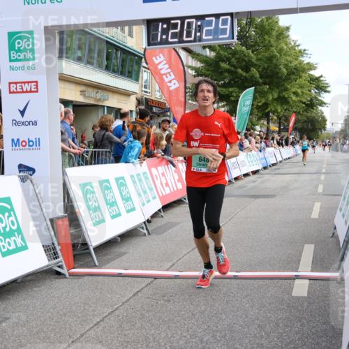 15.09.2024 - PSD Bank Halbmarathon Strokosch-Dieckow http://msf.ph/oto/7087400 15.09.2024 11:21:20 Ziel 557, 648, 873, 875, 1020 meine-sportfotos.de