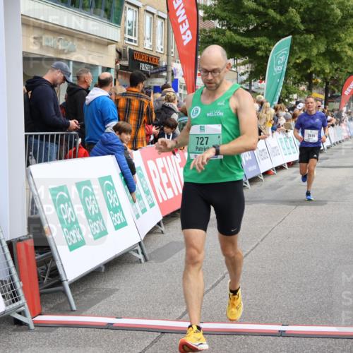 15.09.2024 - PSD Bank Halbmarathon Strokosch-Dieckow http://msf.ph/oto/7087401 15.09.2024 11:30:06 Ziel 703, 704, 711, 727, 1041, 1093, 2469, 2615, 2692 meine-sportfotos.de