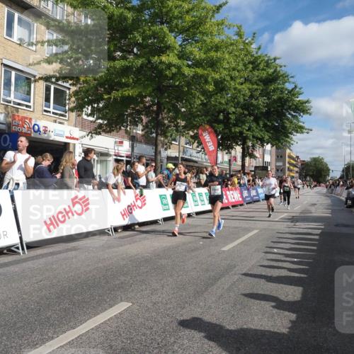 15.09.2024 - PSD Bank Halbmarathon Miley Keyser http://msf.ph/oto/7087406 15.09.2024 11:54:50 Ziel 758, 834, 1588, 1762, 1803, 1814, 1871, 2695, 3517 meine-sportfotos.de