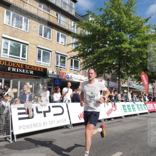 15.09.2024 - PSD Bank Halbmarathon Miley Keyser http://msf.ph/oto/7087480 15.09.2024 11:54:57 Ziel 834, 1404, 1588, 1762, 1780, 1803, 1814, 2695, 3517 meine-sportfotos.de