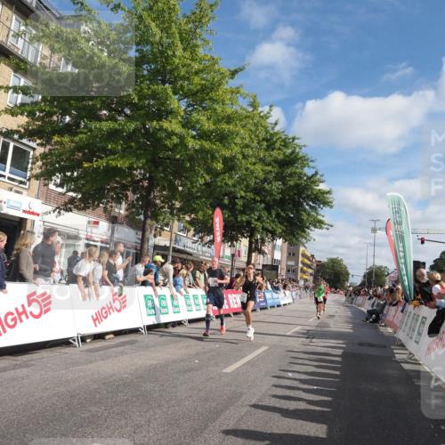 15.09.2024 - PSD Bank Halbmarathon Miley Keyser http://msf.ph/oto/7087489 15.09.2024 11:55:04 Ziel 1404, 1588, 1617, 1777, 1780, 1803, 1814, 1894, 3524 meine-sportfotos.de