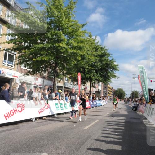 15.09.2024 - PSD Bank Halbmarathon Miley Keyser http://msf.ph/oto/7087496 15.09.2024 11:55:05 Ziel 1404, 1588, 1617, 1777, 1780, 1803, 1814, 1894, 3524 meine-sportfotos.de