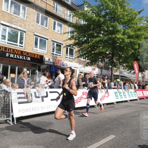 15.09.2024 - PSD Bank Halbmarathon Miley Keyser http://msf.ph/oto/7087512 15.09.2024 11:55:06 Ziel 1404, 1588, 1617, 1777, 1780, 1814, 1894, 2671, 3524 meine-sportfotos.de