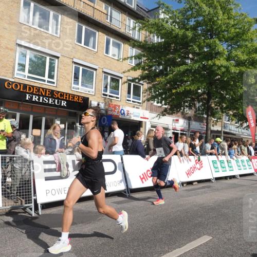 15.09.2024 - PSD Bank Halbmarathon Miley Keyser http://msf.ph/oto/7087514 15.09.2024 11:55:06 Ziel 1404, 1588, 1617, 1777, 1780, 1814, 1894, 2671, 3524 meine-sportfotos.de