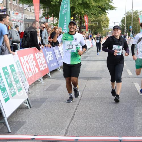 15.09.2024 - PSD Bank Halbmarathon Strokosch-Dieckow http://msf.ph/oto/7087515 15.09.2024 12:38:06 Ziel 1816, 2381, 2398, 2432, 2517, 3380, 3415, 3441, 3481 meine-sportfotos.de