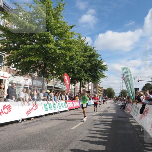 15.09.2024 - PSD Bank Halbmarathon Miley Keyser http://msf.ph/oto/7087519 15.09.2024 11:55:08 Ziel 1404, 1540, 1617, 1682, 1777, 1780, 1814, 1894, 2671, 3524 meine-sportfotos.de