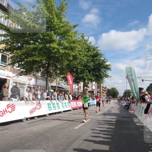 15.09.2024 - PSD Bank Halbmarathon Miley Keyser http://msf.ph/oto/7087520 15.09.2024 11:55:08 Ziel 1404, 1540, 1617, 1682, 1777, 1780, 1814, 1894, 2671, 3524 meine-sportfotos.de