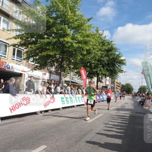 15.09.2024 - PSD Bank Halbmarathon Miley Keyser http://msf.ph/oto/7087528 15.09.2024 11:55:08 Ziel 1404, 1540, 1617, 1682, 1777, 1780, 1814, 1894, 2671, 3524 meine-sportfotos.de